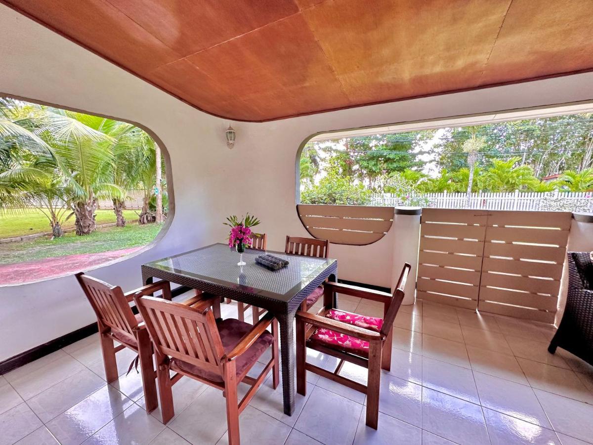 88 Days Self Catering Holidays & Accomodation Baie Lazare  Extérieur photo